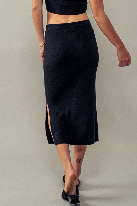 Urban Daizy Pencil Midi Skirt with Slit