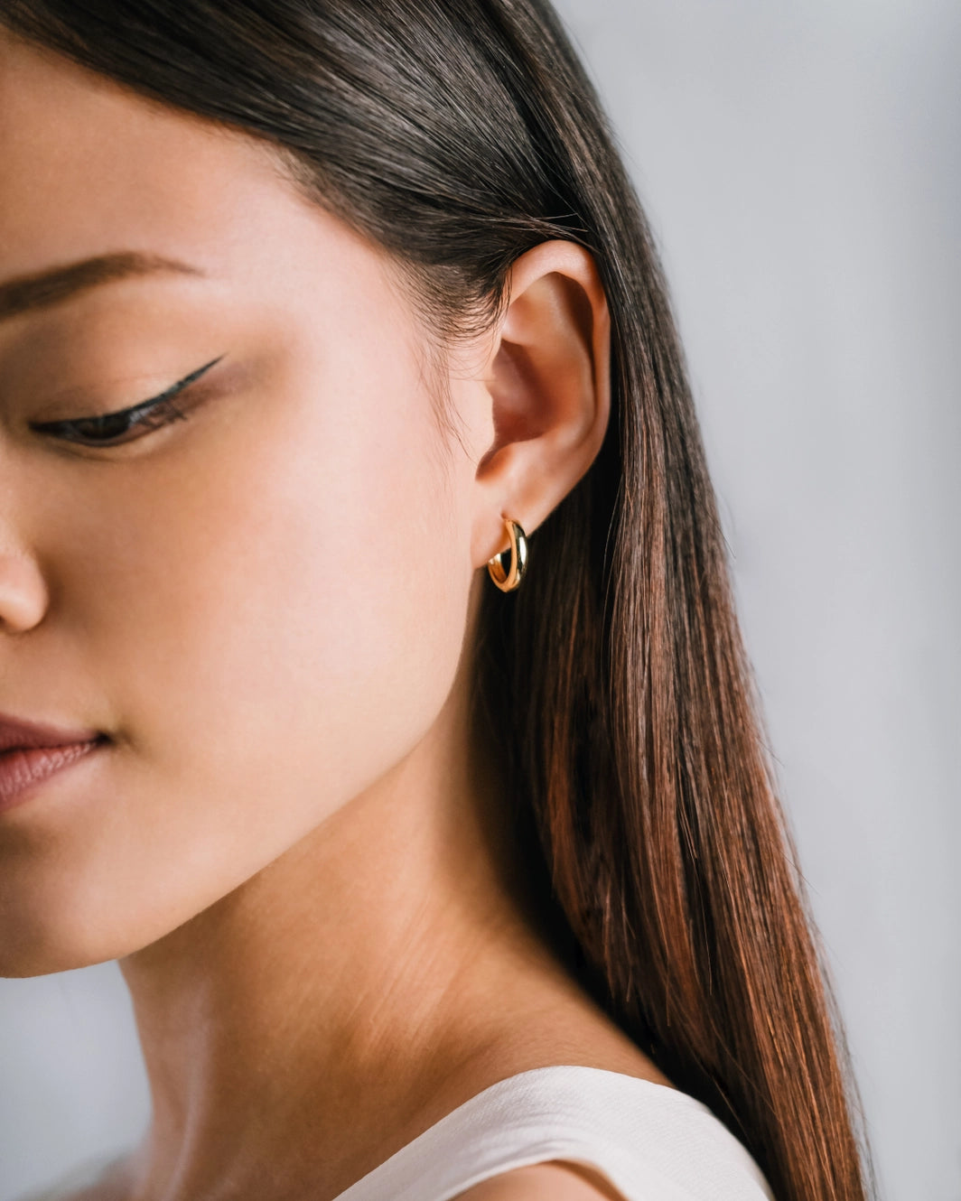Lover’s Tempo 15mm Gold Hoop Earrings