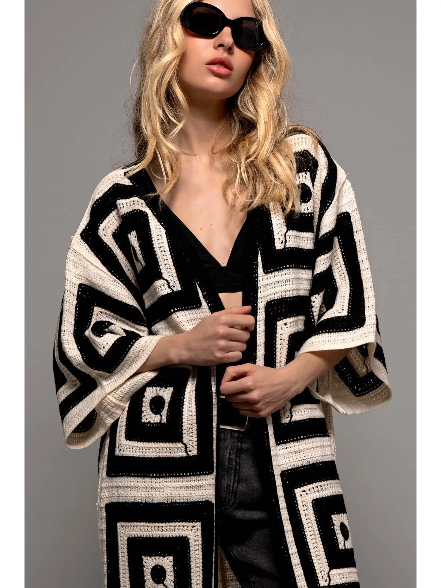 Do Everything In Love Black & White Open Cardigan