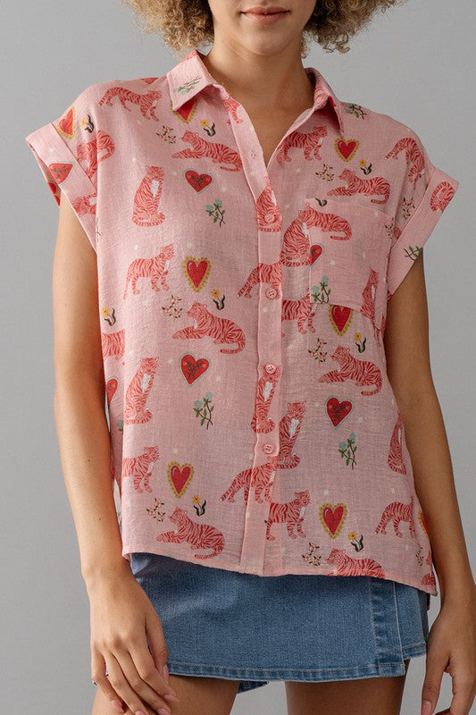 Urban Daizy Heart Tiger Print Collared Shirt