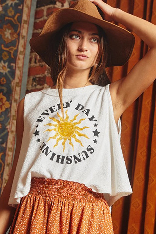 BUCKETLIST “Every Day Sunshine” Graphic Cropped Tank