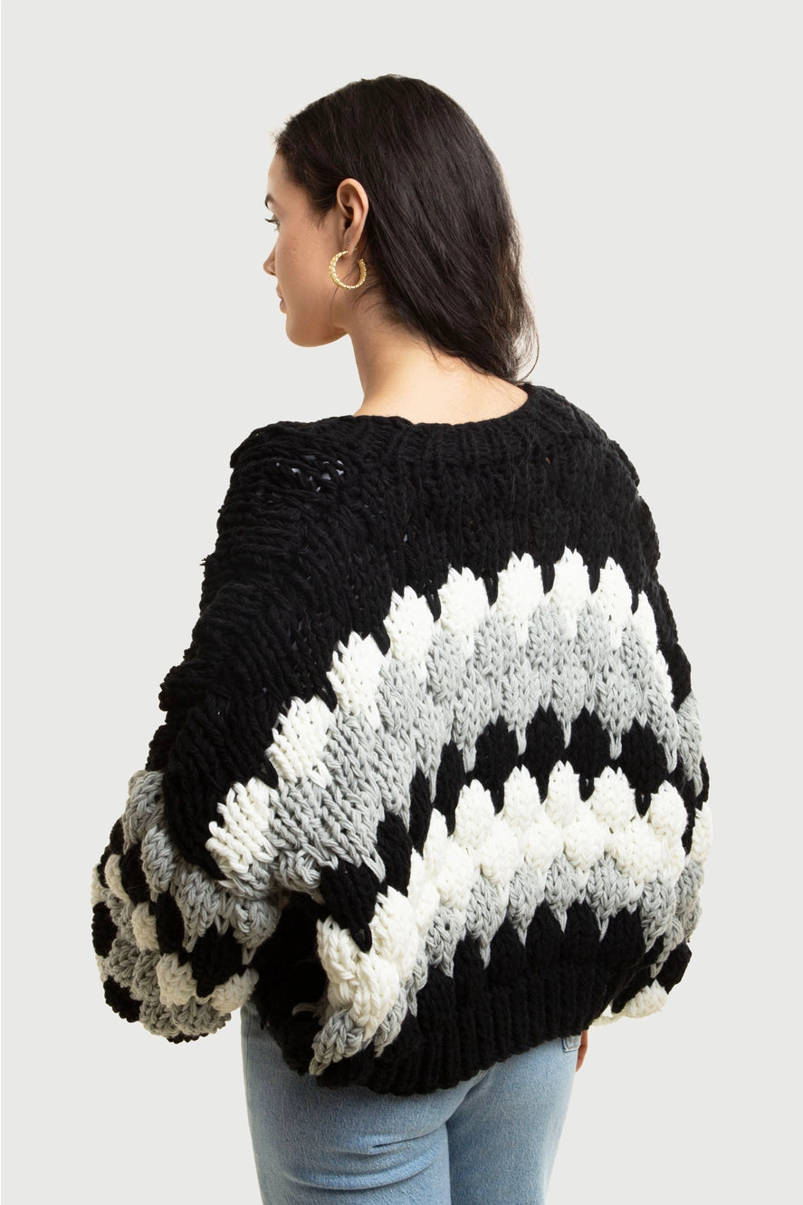 SAACHI Cropped Knitted Cardigan